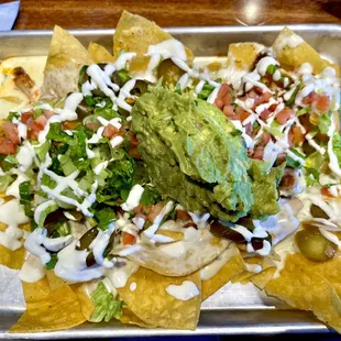 Chicken Nachos with Guacamole