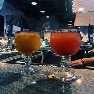 Vanessa / Juliana helped us. The politeness was top standard for a restaurant/bar. I would give this place a 10/10. I will be back.