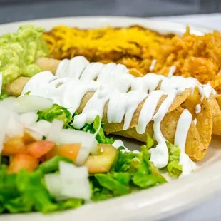 a plate of mexican food