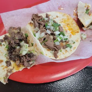 Gross tacos. Don&apos;t eat this