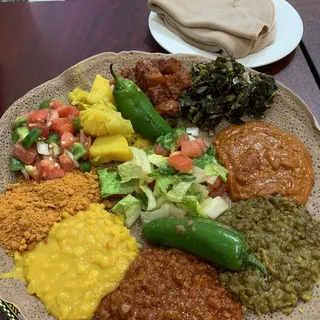 Deluxe Veggie 10 Item Combo