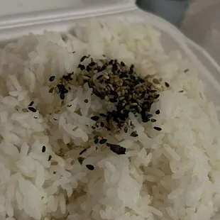 Rice with black sesame seeds