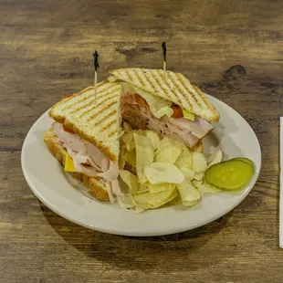 Halal Smoked Turkey Breast Sandwhich