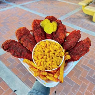 food, chicken, chicken wings, chicken wings and fried chicken, fried chicken, poultry, bbq wings, fried chicken wings, bbq chicken