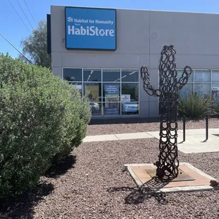 Tucson's most trusted home improvement superstore! Come shop appliances, cabinets, furniture, paints, doors, floors, plumbing and more!