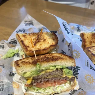 Santa Barbara Charburger