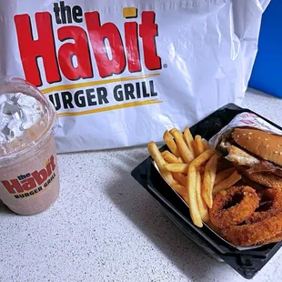 chicken sandwich (bacon, cheese, bbq sauce) - the habit (delivery by doordash) - sacramento
