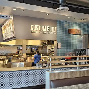 Soda counter/Kitchen