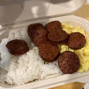 Portugués sausage egg and rice