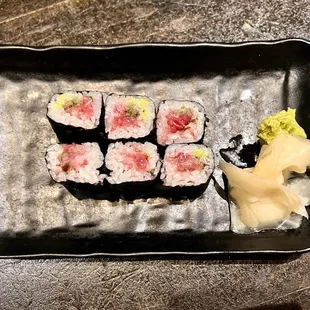Tuna roll - it was OK. Nothing special.
