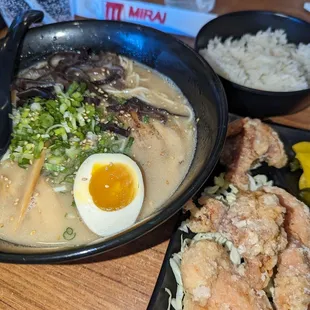 Tonkotsu karaage combo