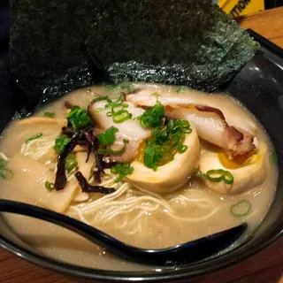 Hachi Special Ramen