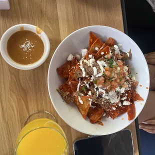 Chilaquiles con birria