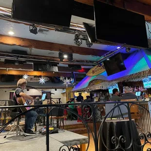 Live music Tuesday night