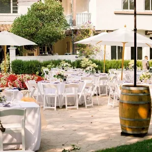 The outside reception set up is ready for the celebration to start!