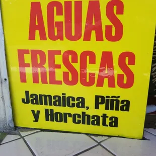 Love the aguas