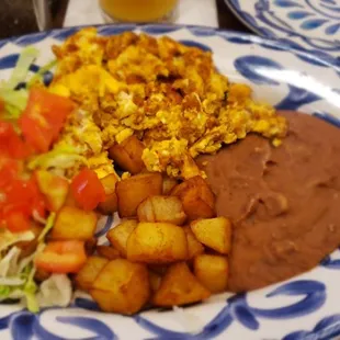 Huevos con chorizo, no cheese