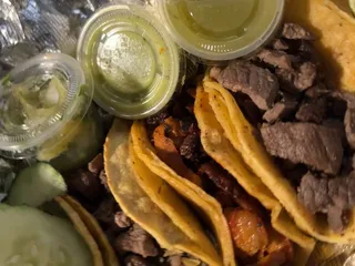 Poncho’s Tacos Truck