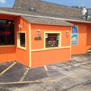 the front of a restaurant