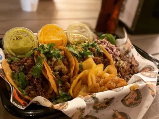 Tacos El Plebe