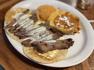 Queso's - Noblesville