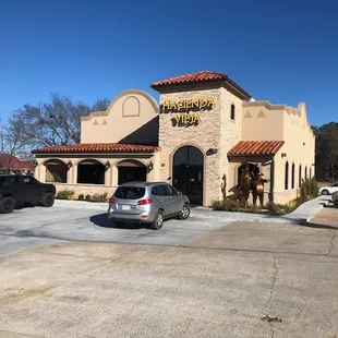 the outside of a restaurant