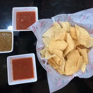 Very good roasted jalapeno salsa!