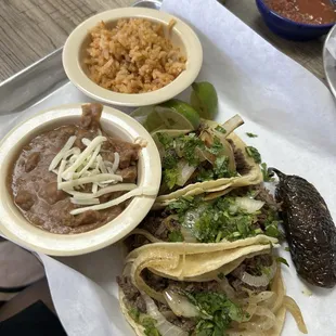 Combination plate with barbacoa tacos