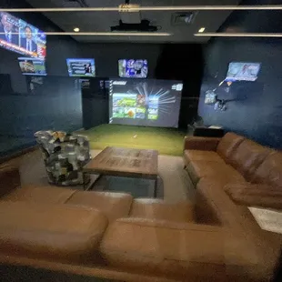 Same large private room with ample seating and plenty of space to accommodate groups of 20 people