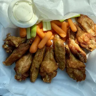 Look how beautifully they arranged my wings!