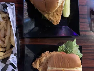 Moores Bar & Restaurant