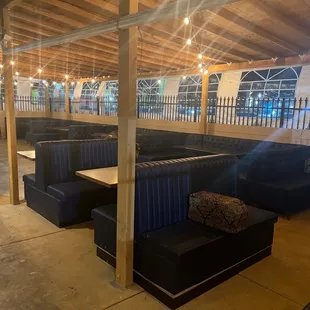 Patio has the vibezzz