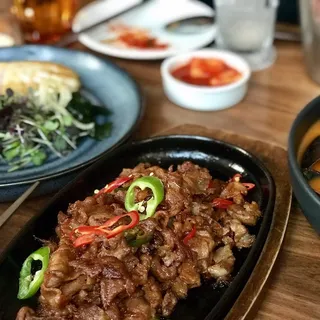 Spicy Thin Slices of Pork Barbecue