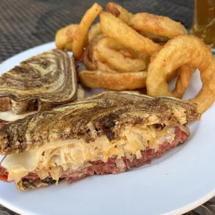 Rueben sandwich