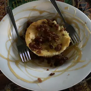 Butter cake with whiskey sauce, pure heaven