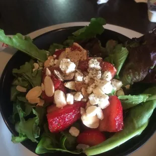 Summer Strawberry Salad