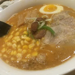 Spicy Garlic Miso Ramen