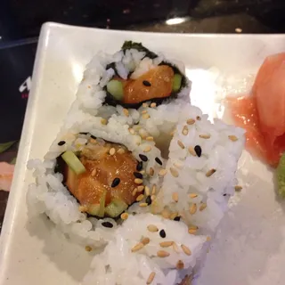 Spicy Salmon Roll
