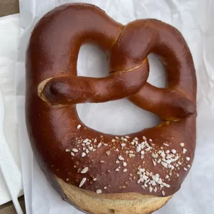 Pretzel $3.75 - meh, need mustard!