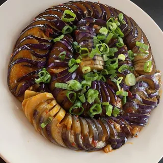 V5. Dragon Eggplant in Spicy Garlic Sauce