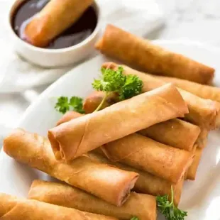 7/30/23 These are the style crispy Spring Rolls most of the restaurants we saw had. The hunt continues.