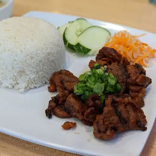 Com tam thit nuong
