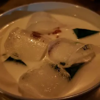 Che with Coconut Milk