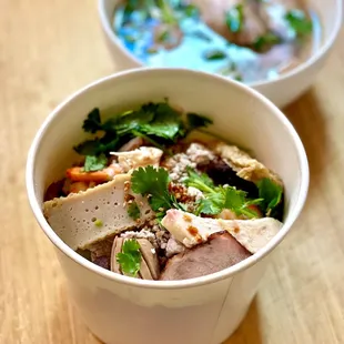 To go - House Noodles with Wide Egg Noodle and Pork Kidney Soup