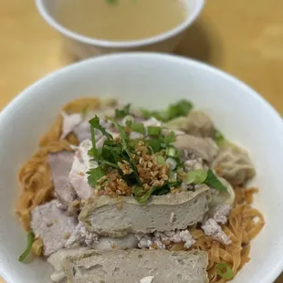 #7 Mi Hai Ky with Soup on the Side