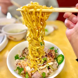 Tornado pull with hai key Hai Ky   Won Ton   Egg Noodle Soup