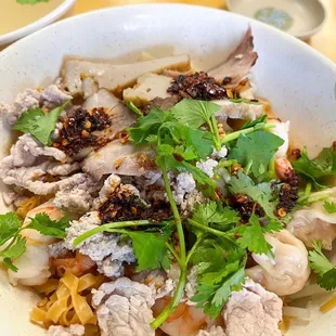 Hai Ky   Won Ton   Egg Noodle Soup