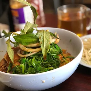 ramen and noodles, food