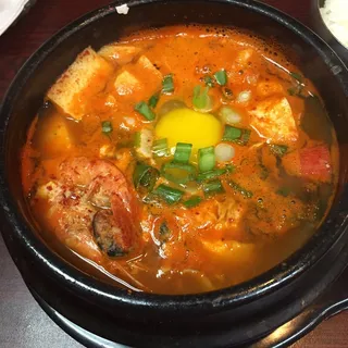 E8. Soondubu Jjigae