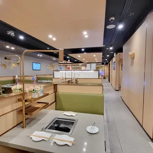 Such a beautiful restaurant. I feel like I'm in Asia :). 5/29/2022